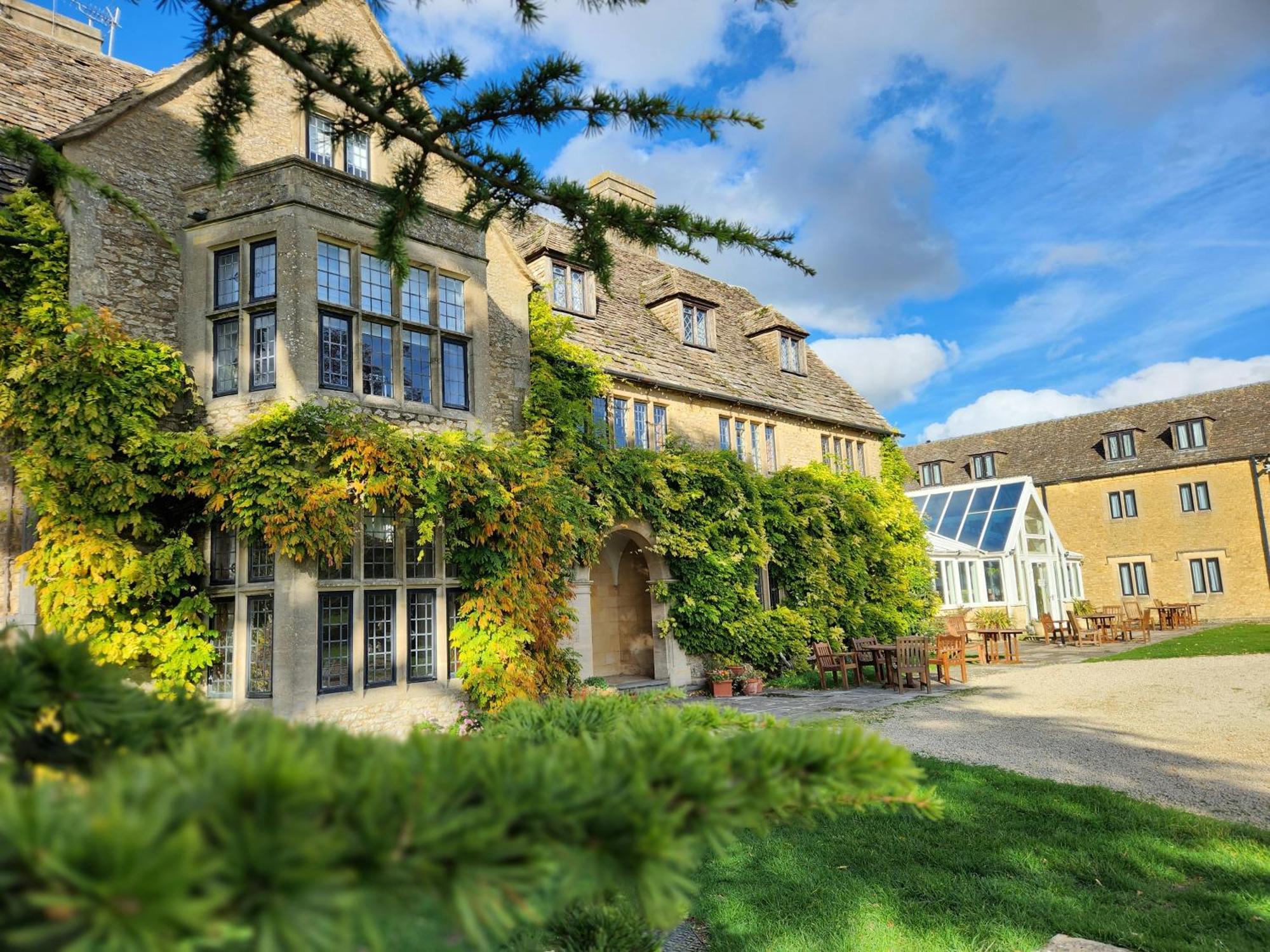 Stanton House Hotel Swindon Exterior photo